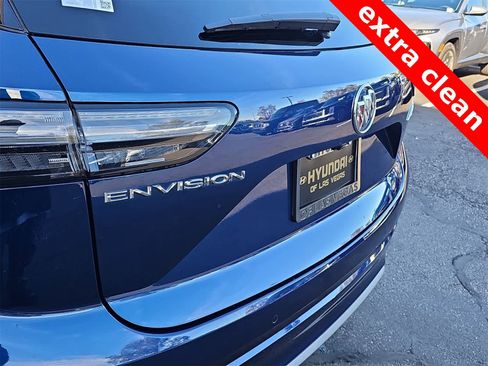 Used 2023 Buick Envision Avenir image 11