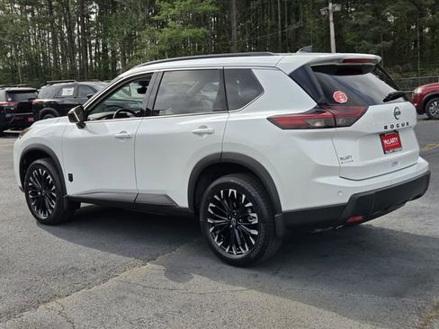 New 2026 Nissan Rogue SV image 3