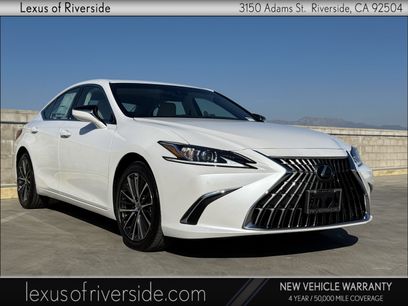 New 2025 Lexus ES 350 w/ Premium Package