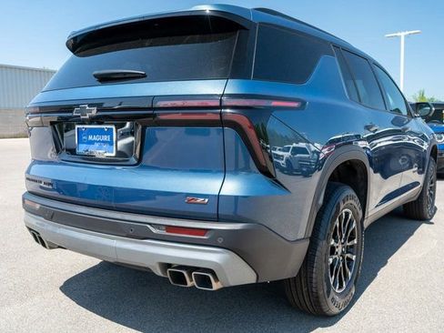 Used 2024 Chevrolet Traverse Z71 AWD/4WD image 6