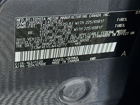 Used 2018 Toyota RAV4 XLE FWD image 12