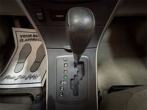 Used 2013 Toyota Corolla L image 18