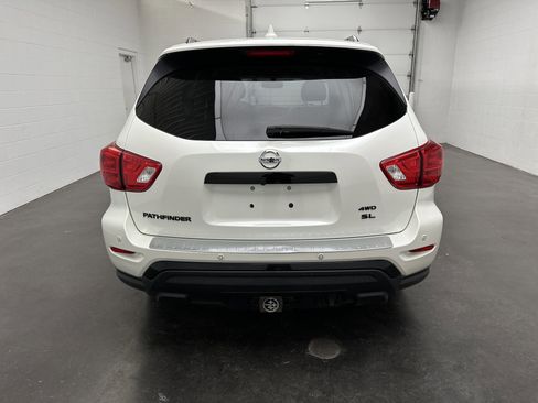 Used 2020 Nissan Pathfinder SL image 7