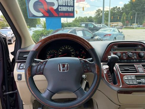 Used 2010 Honda Odyssey EX-L image 12