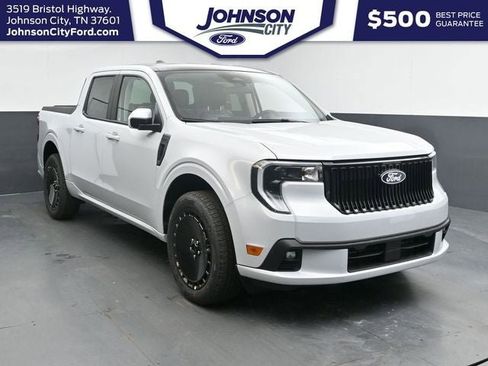 New 2026 Ford Maverick Lobo AWD/4WD image 1