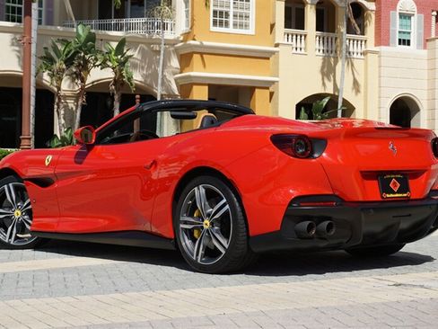 Used 2022 Ferrari Portofino M RWD image 38