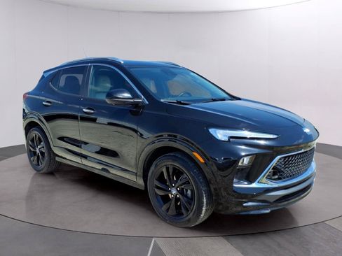 Used 2024 Buick Encore GX Sport Touring w/ Advanced Technology Package FWD image 7