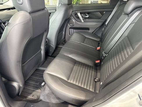 Certified 2025 Land Rover Discovery Sport S image 15