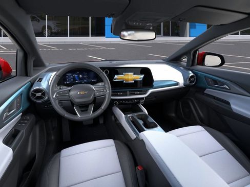New 2026 Chevrolet Equinox EV LT image 15