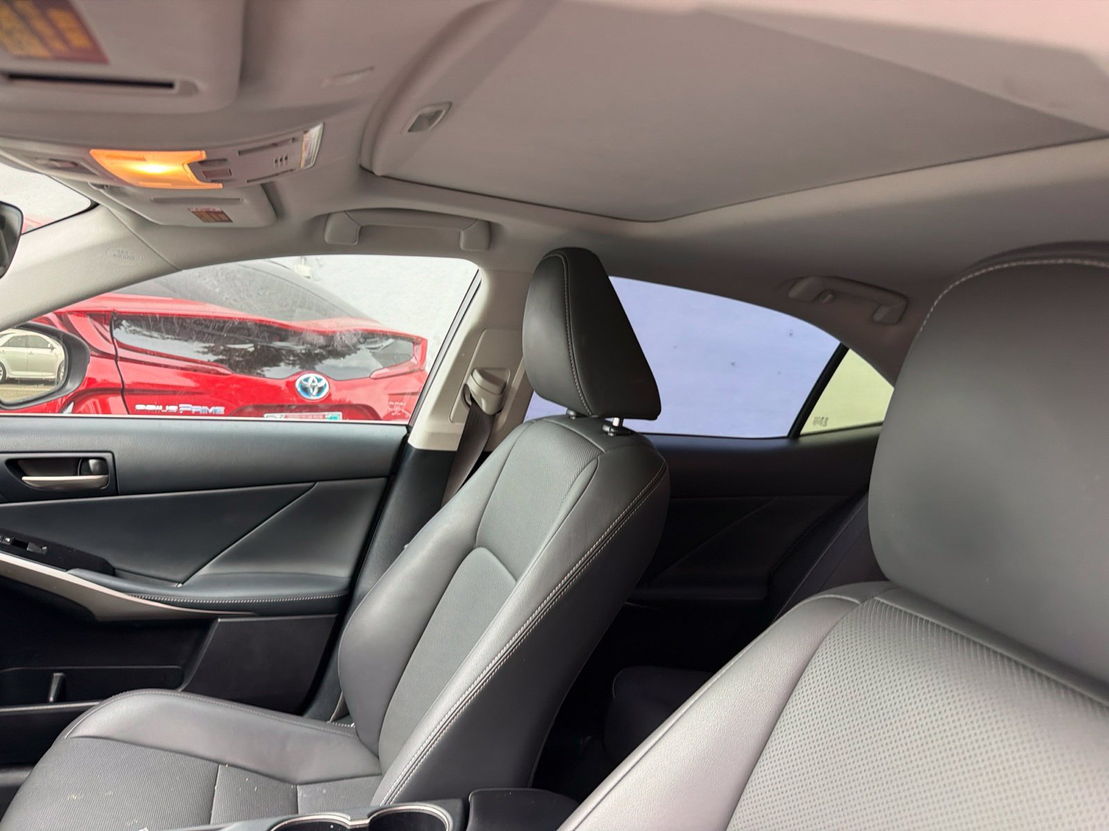 Used 2019 Lexus IS 300 w/ Accessory Package RWD image 8