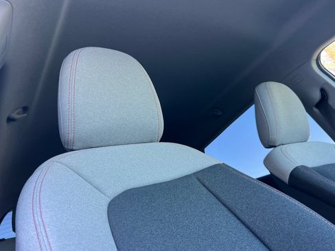 Used 2020 Chevrolet Bolt LT FWD image 21