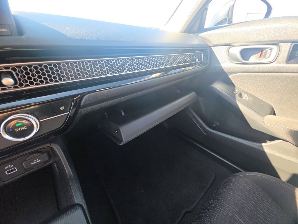 Certified 2024 Honda Civic EX image 21