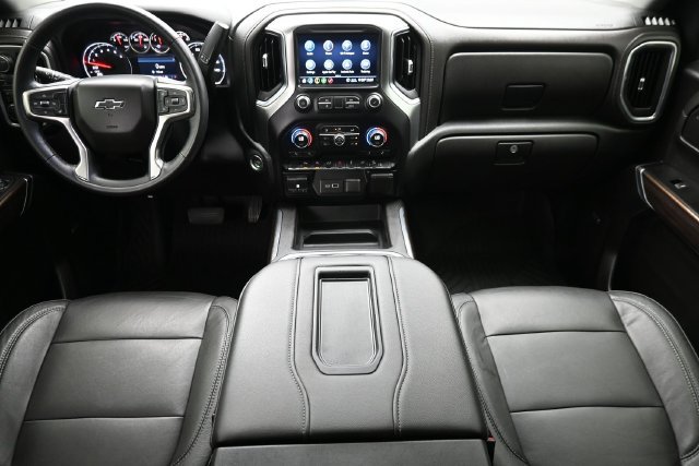 Used 2020 Chevrolet Silverado 1500 LT Trail Boss AWD/4WD image 21