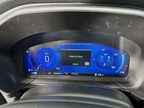 Used 2020 Ford Escape Titanium w/ Titanium Premium Package 2.0 image 18