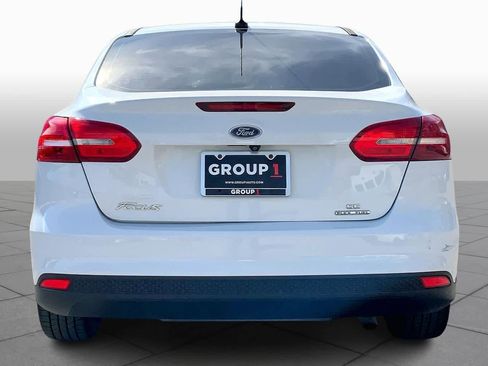 Used 2016 Ford Focus SE image 5