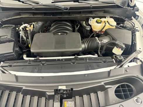 Used 2023 GMC Yukon Denali RWD image 31