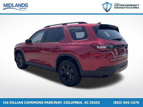 New 2026 Honda Pilot Black Edition image 4