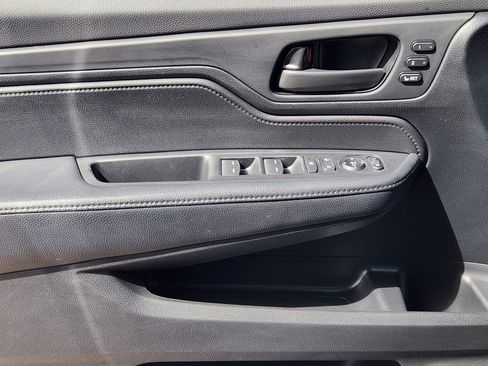 Certified 2023 Honda Odyssey Sport image 23