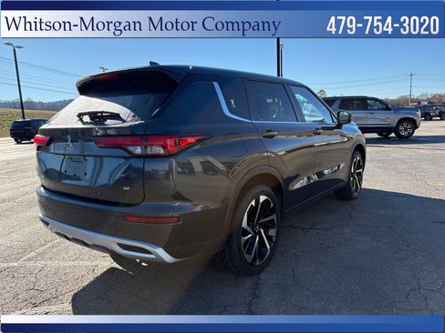Used 2024 Mitsubishi Outlander FWD image 5