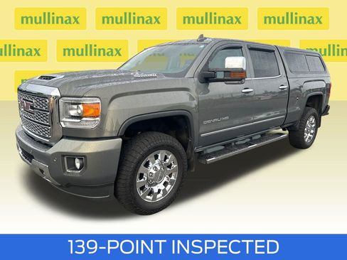 Used 2018 GMC Sierra 2500 Denali w/ Duramax Plus Package AWD/4WD image 15