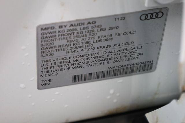 Used 2024 Audi SQ5 Prestige AWD/4WD image 15