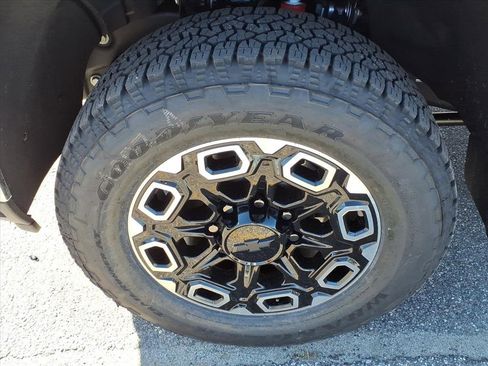 New 2026 Chevrolet Silverado 3500 LTZ w/ LTZ Convenience Package image 9