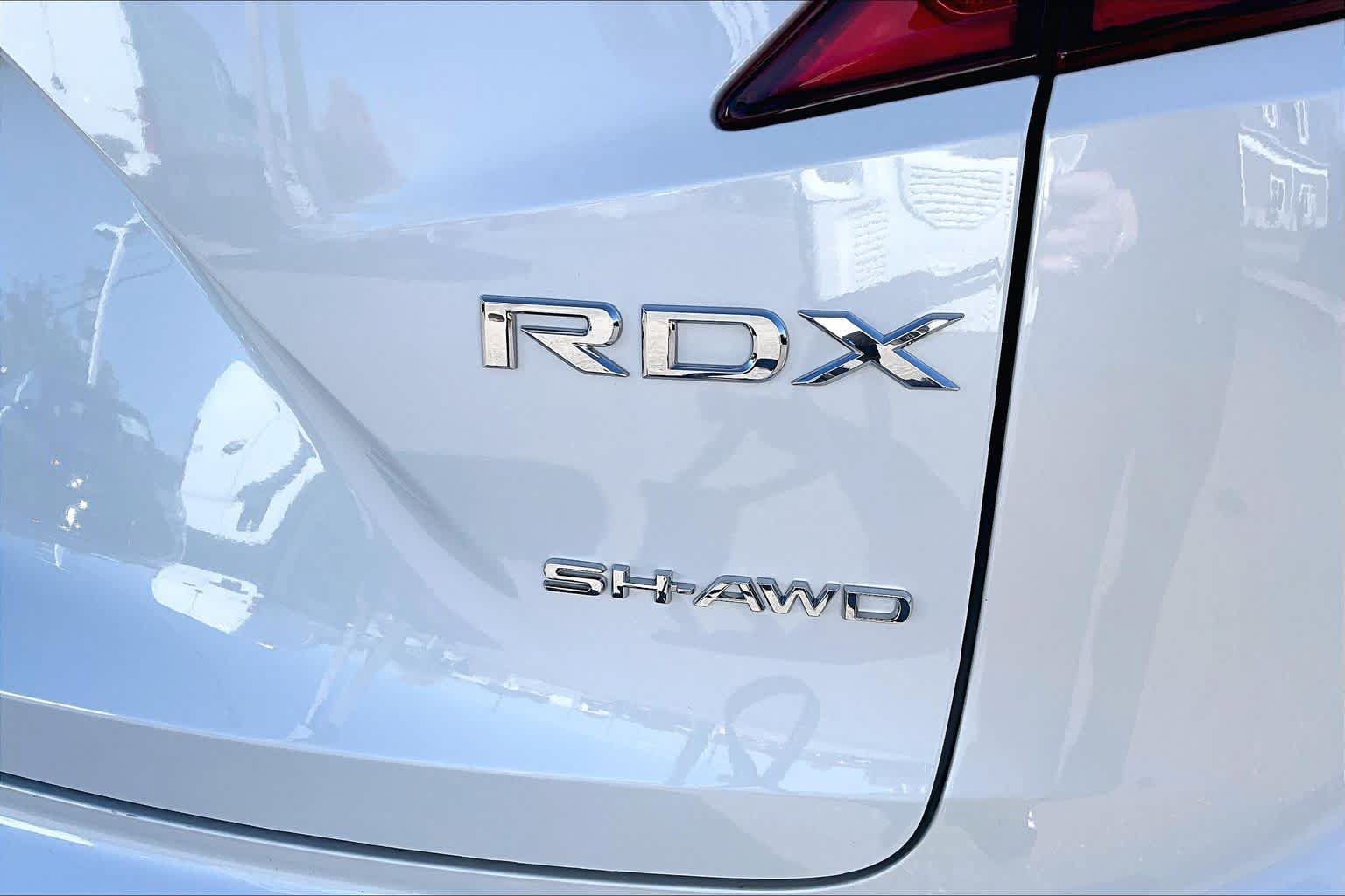 Used 2025 Acura RDX w/ Technology Package AWD/4WD image 9