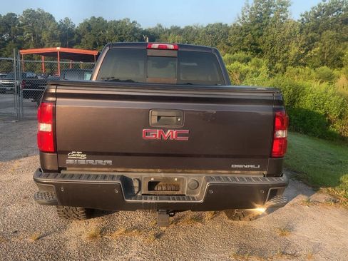 Used 2014 GMC Sierra 1500 Denali w/ Driver Alert Package AWD/4WD image 6