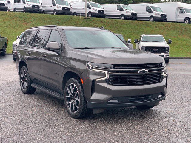 Used 2021 Chevrolet Tahoe RST w/ Luxury Package AWD/4WD image 2