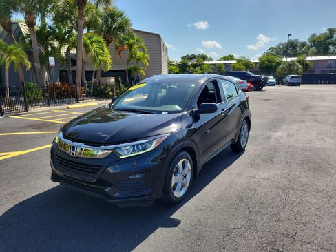 Used 2022 Honda HR-V LX image 10