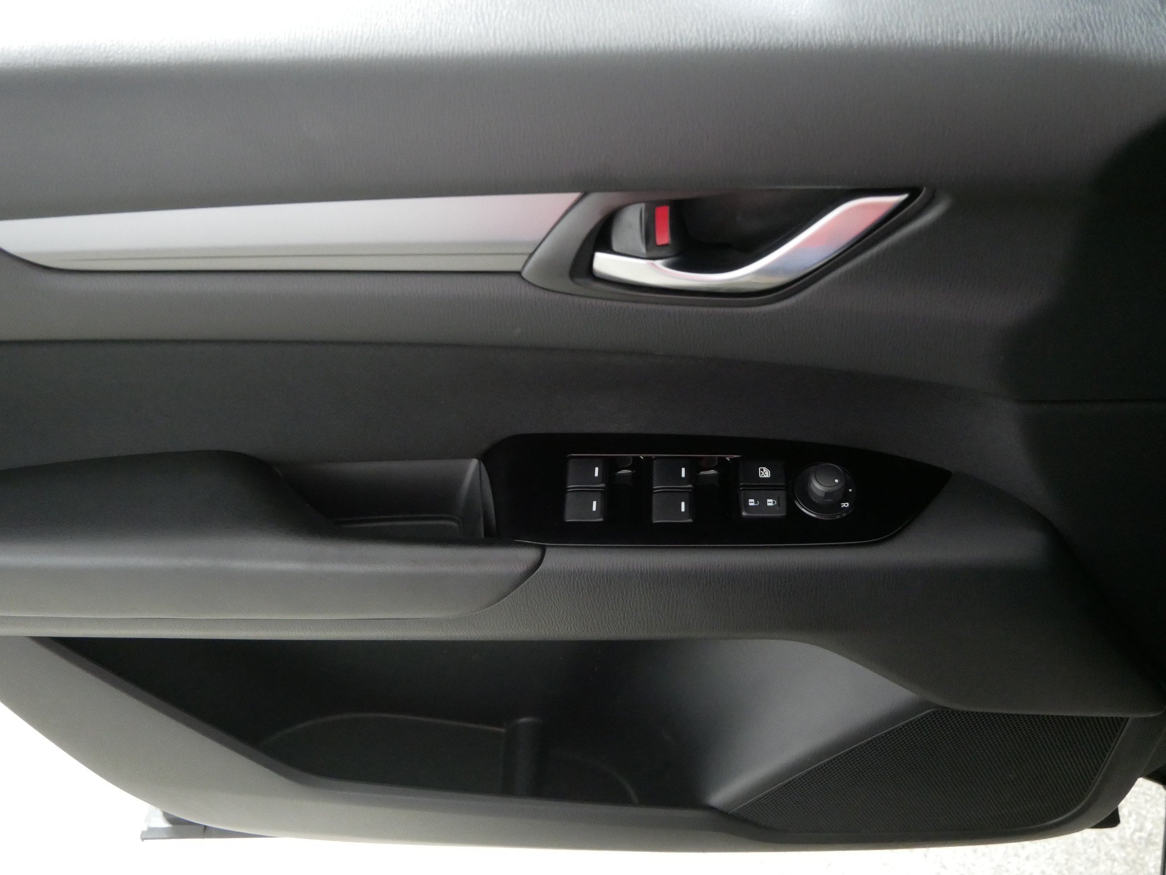 Certified 2025 MAZDA CX-5 AWD 2.5 S image 19