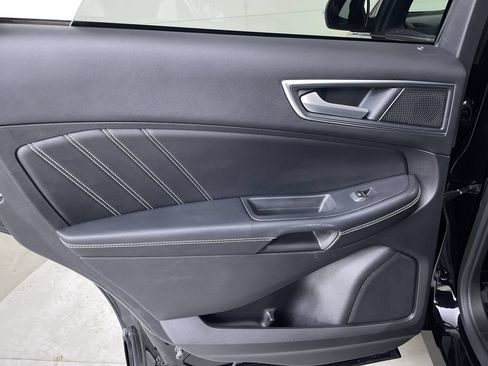 Used 2020 Ford Edge ST w/ Cold Weather Package AWD/4WD image 18