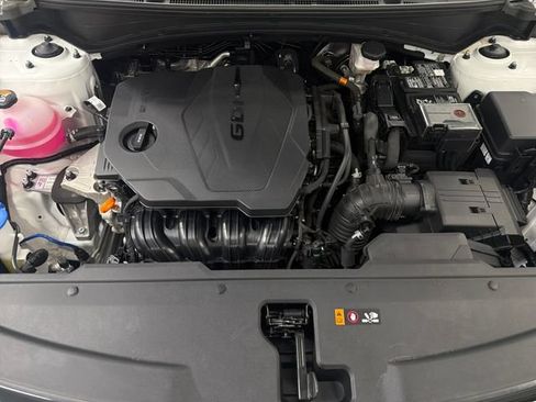 Certified 2024 Kia Sportage EX AWD/4WD image 23