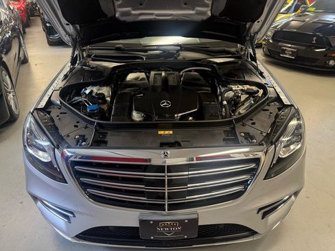 Used 2019 Mercedes-Benz S 450 4MATIC Sedan w/ AMG Line Exterior image 24