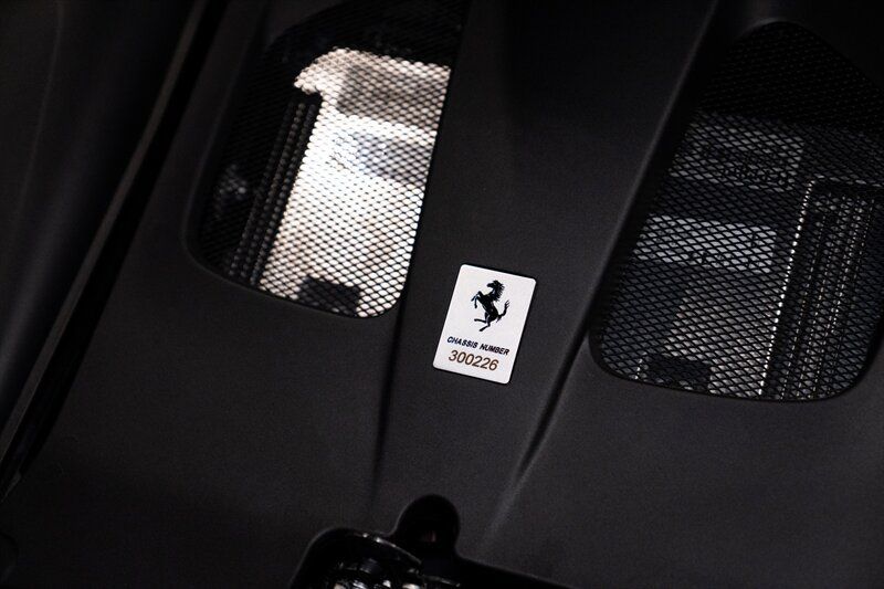 Used 2023 Ferrari 812 GTS RWD image 36