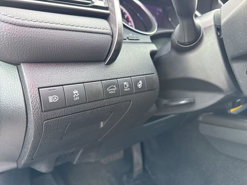 Certified 2021 Toyota Camry XLE image 24