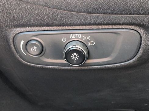 Used 2022 Chevrolet Equinox LT image 19