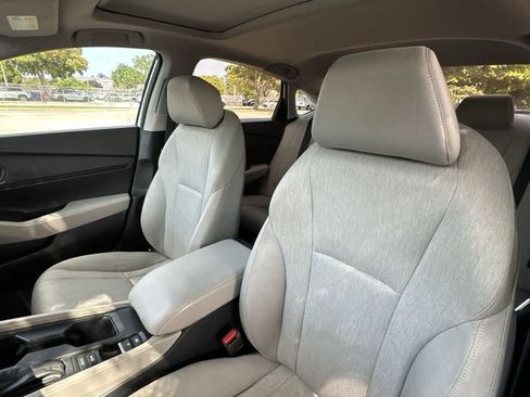 Used 2023 Honda Accord EX image 13
