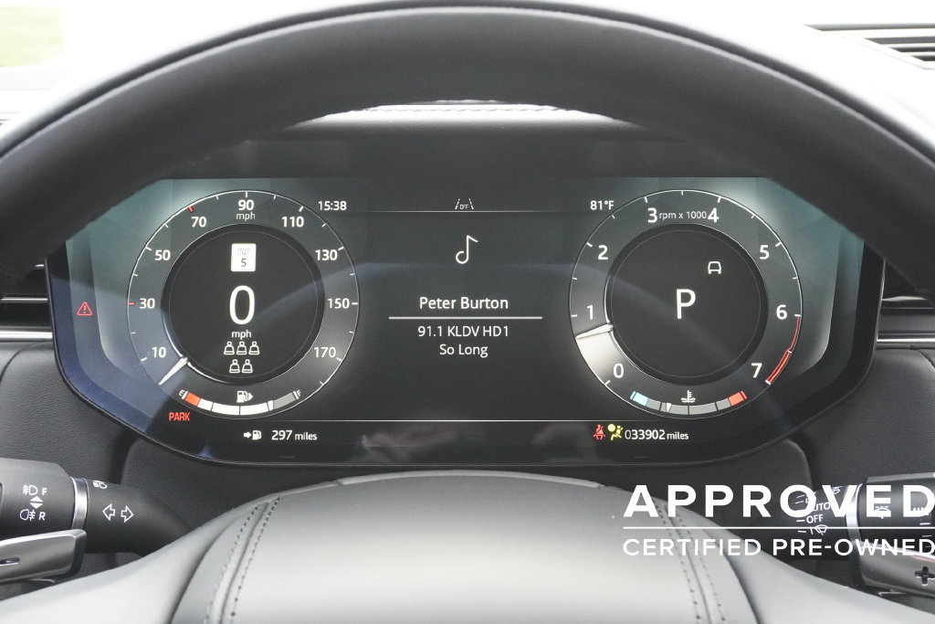 Used 2025 Land Rover Range Rover Long Wheelbase SE AWD/4WD image 11