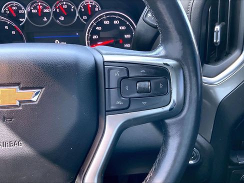 Used 2021 Chevrolet Silverado 1500 LT RWD image 23