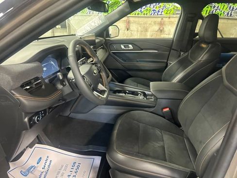 Used 2026 Ford Explorer Tremor w/ Tremor Convenience Package AWD/4WD image 11