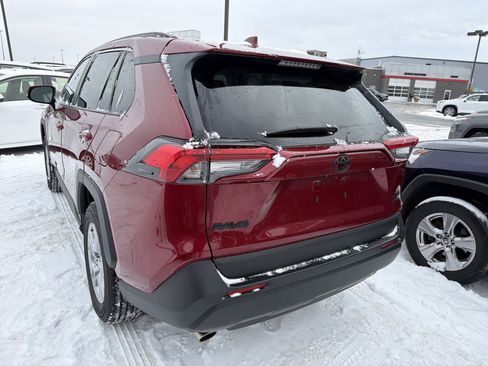 Used 2023 Toyota RAV4 XLE image 5