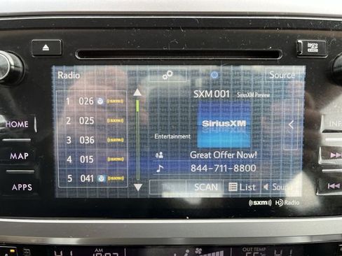 Used 2016 Subaru Legacy 3.6R Limited image 14