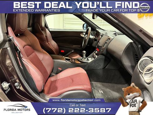 Used 2012 Nissan 370Z Touring RWD image 21