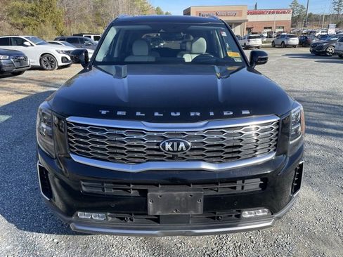 Used 2020 Kia Telluride SX w/ SX Prestige Package image 2
