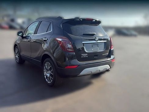 Used 2018 Buick Encore Sport Touring image 3