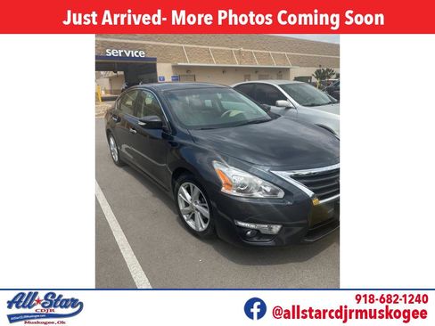 Used 2015 Nissan Altima 2.5 SL w/ Technology Package image 1