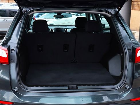 Used 2021 Chevrolet Equinox LS FWD image 24