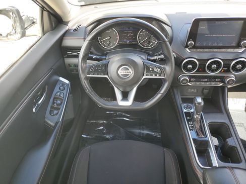 Used 2020 Nissan Sentra SR image 14