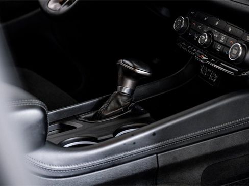 Used 2024 Dodge Durango SXT w/ SXT Blacktop Group image 23